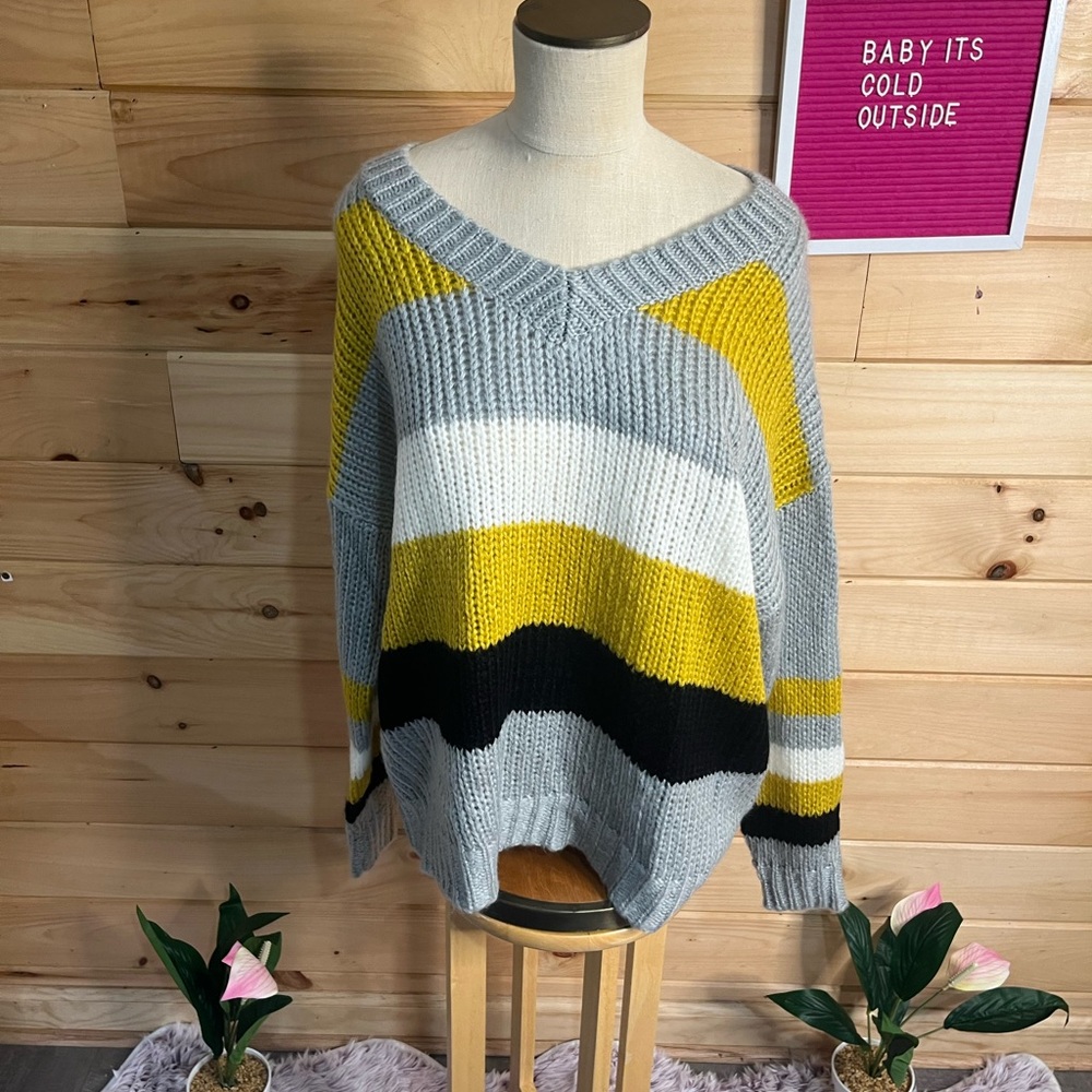 NWT myesper Cozy Fall Sweater Women’s Size One Plus Size